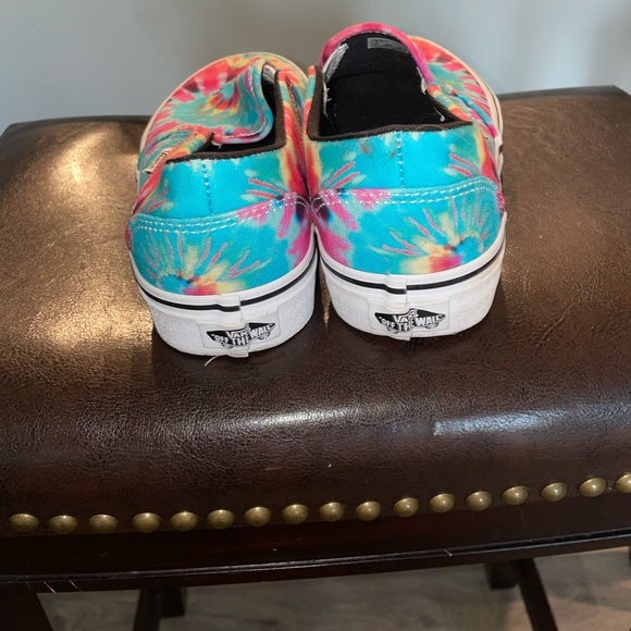 SOLD -,Women’s tie dye Vans - Picture 3 of 5